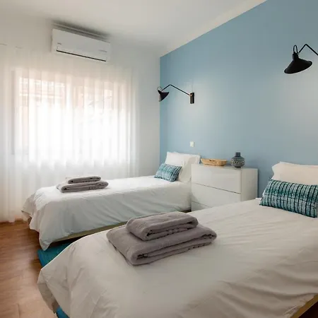 Apartment Homeysuite In Sao Jose